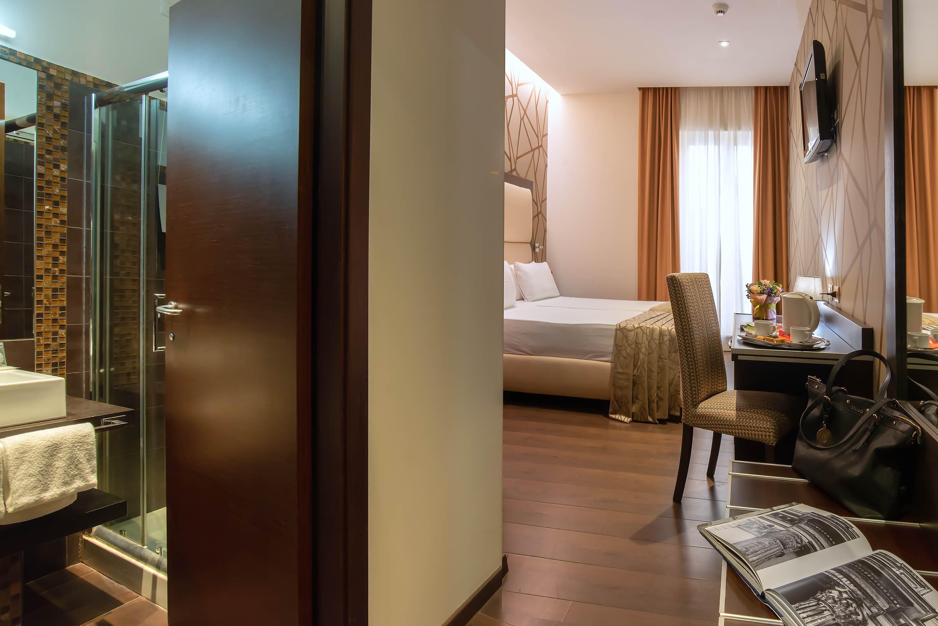 Catone District Hotel Rome Exterior photo