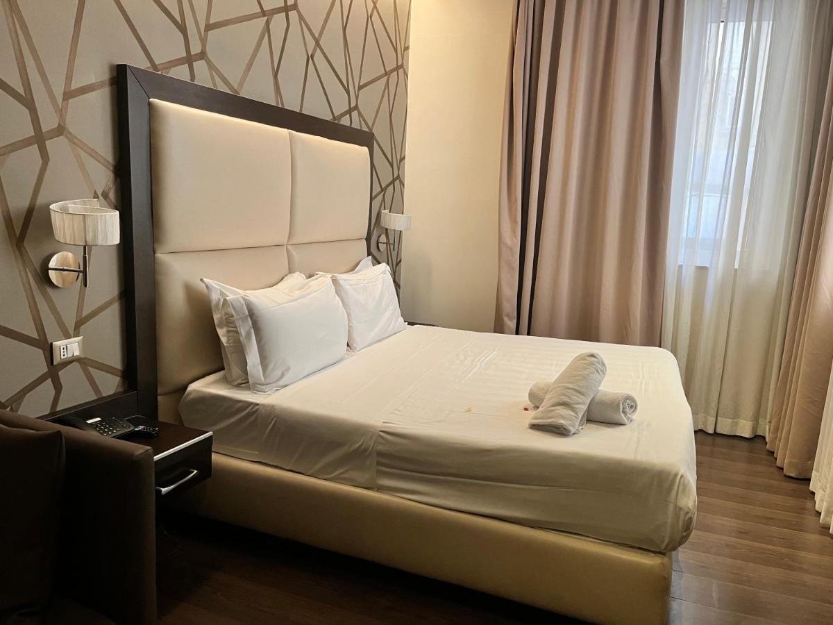 Catone District Hotel Rome Exterior photo