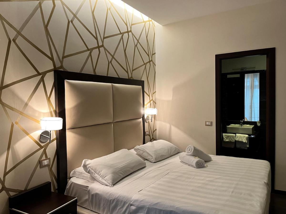 Catone District Hotel Rome Exterior photo