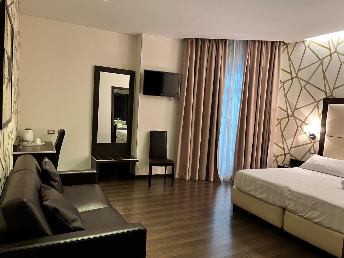 Catone District Hotel Rome Exterior photo