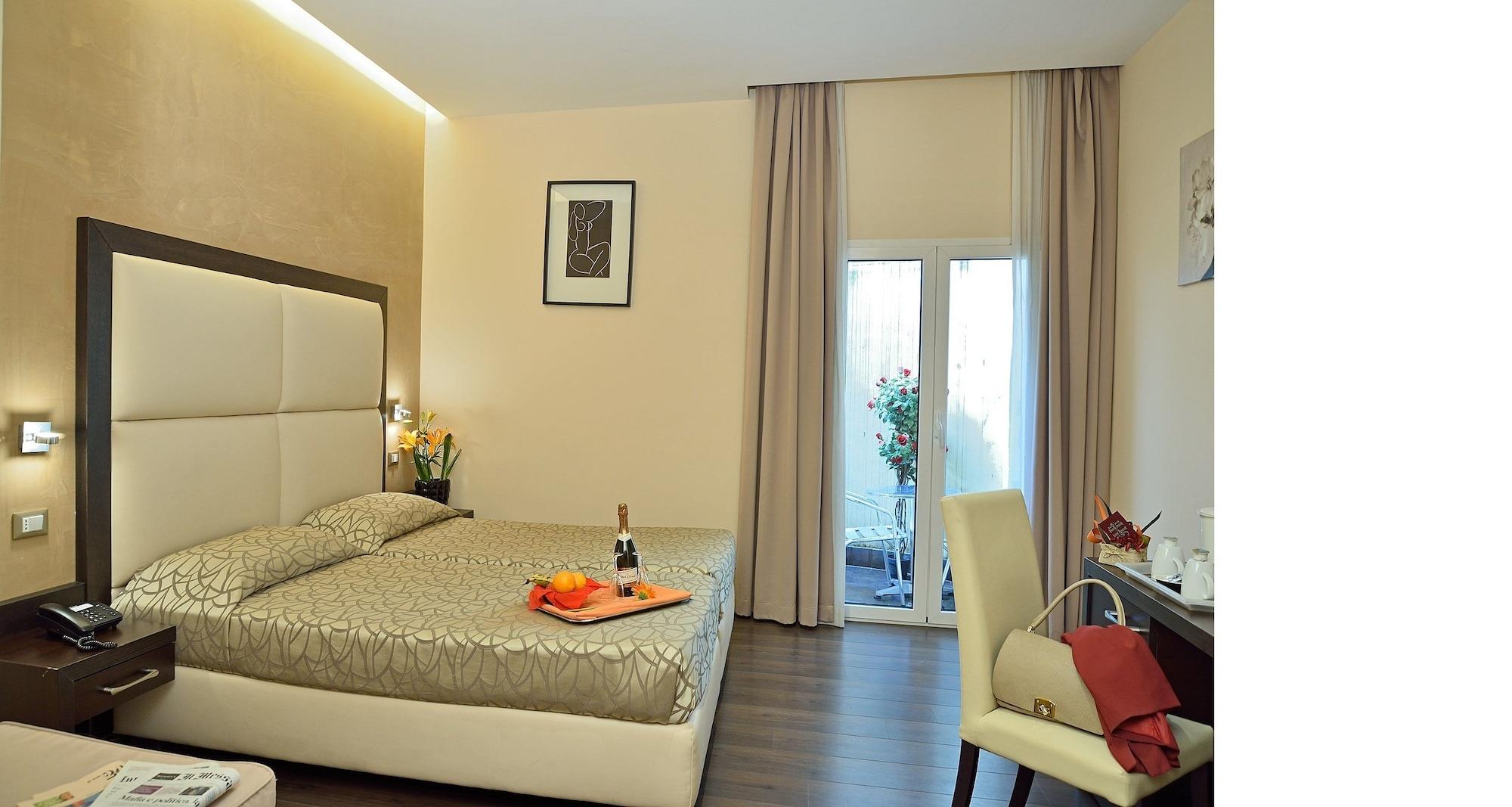 Catone District Hotel Rome Exterior photo