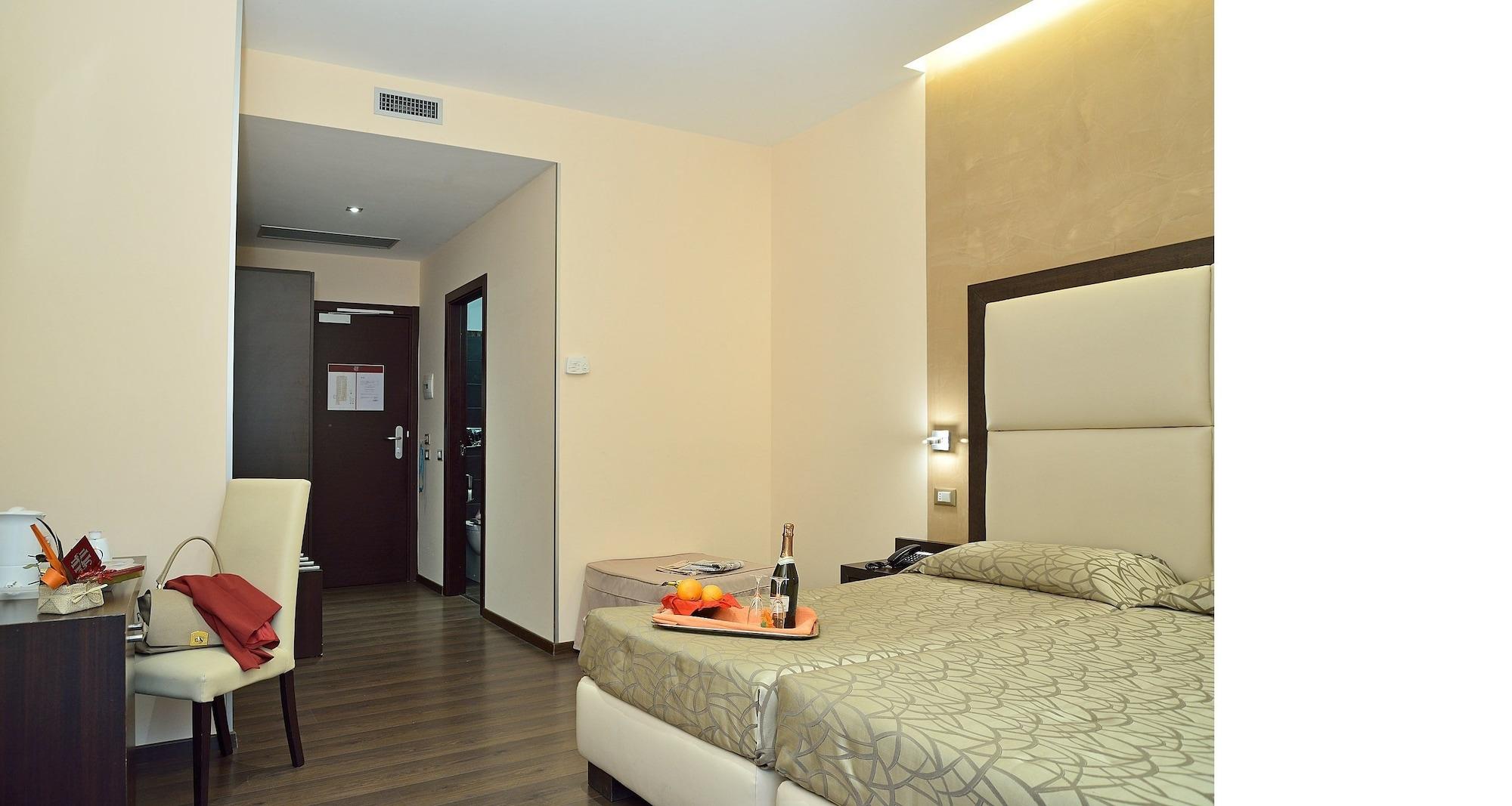 Catone District Hotel Rome Exterior photo