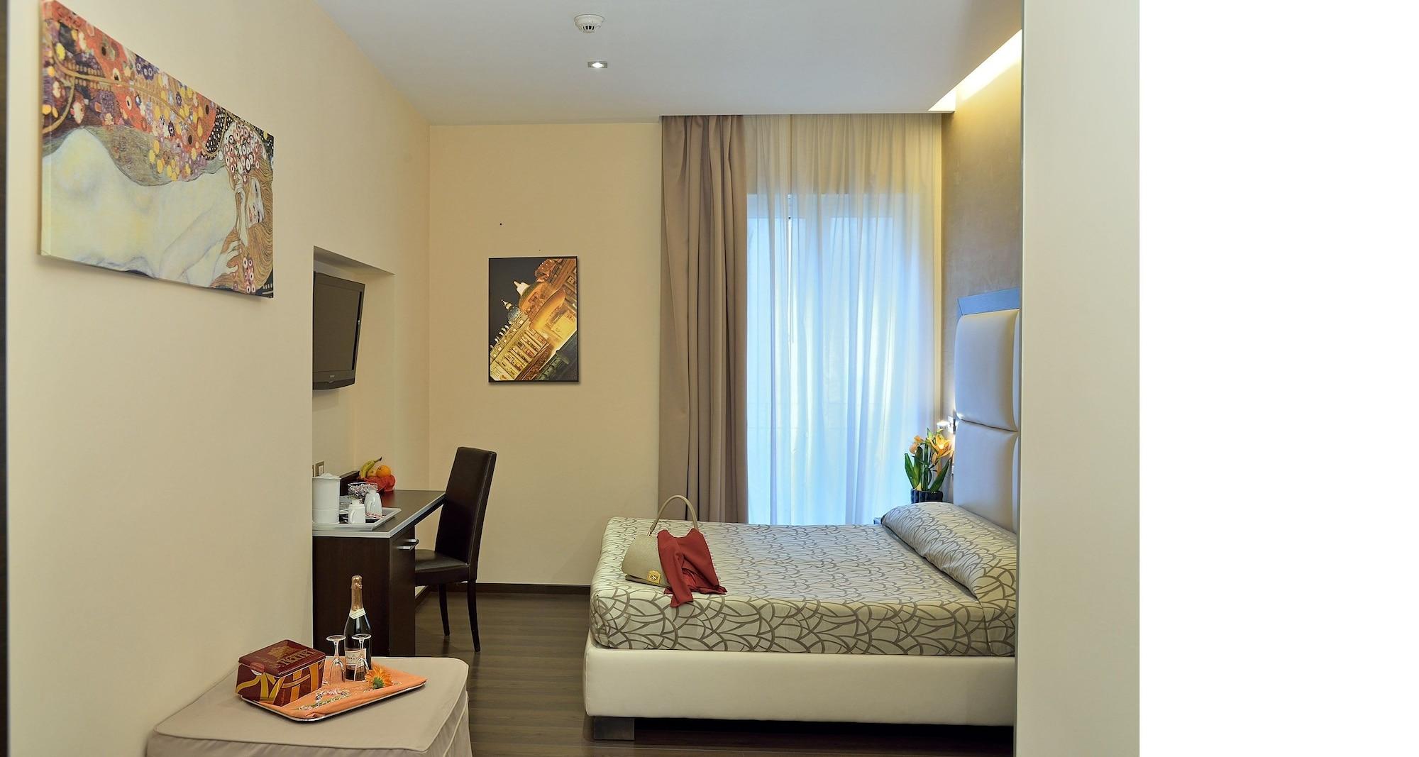 Catone District Hotel Rome Exterior photo